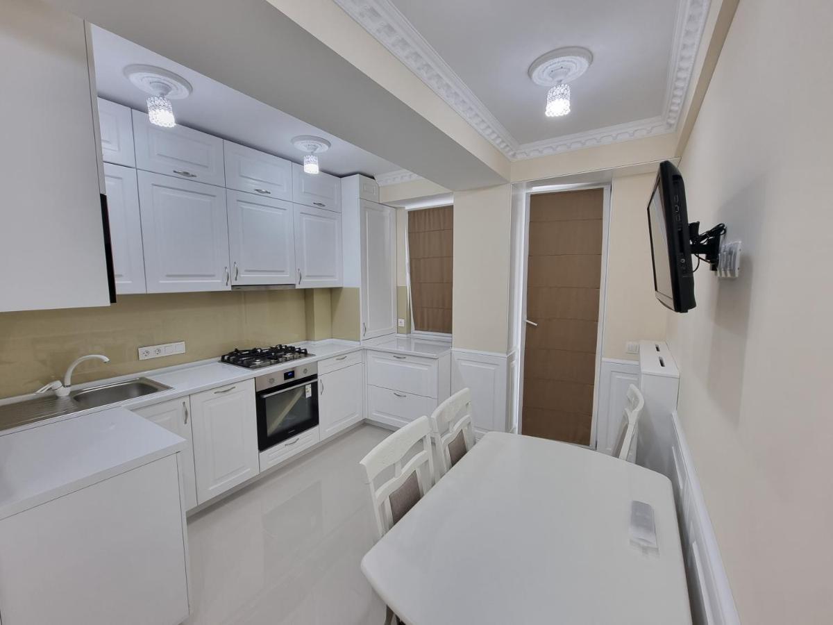 Tourist Grand Apartments Ultracentral Chişinău Extérieur photo