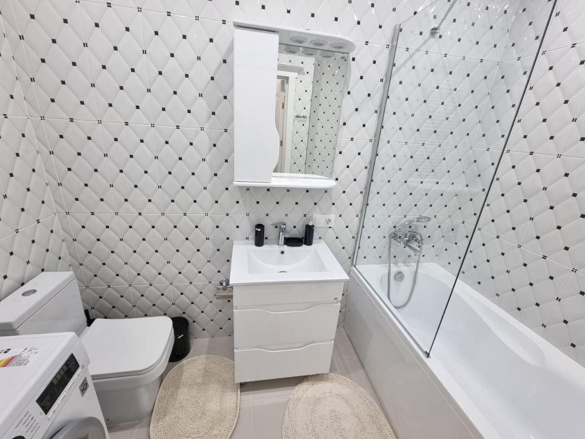 Tourist Grand Apartments Ultracentral Chişinău Extérieur photo